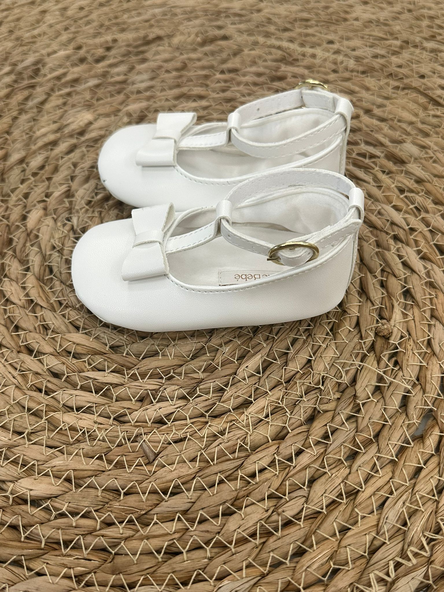 Scarpe LE BEBE'