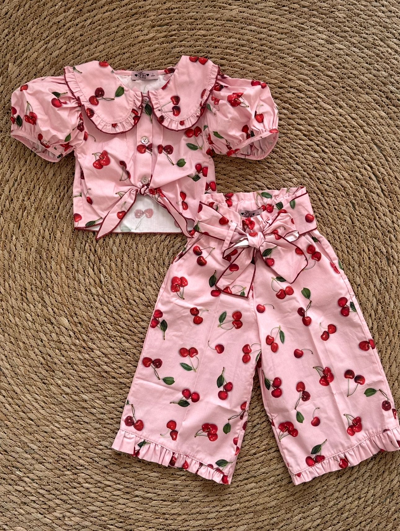 COMPLETO Phi Clothing