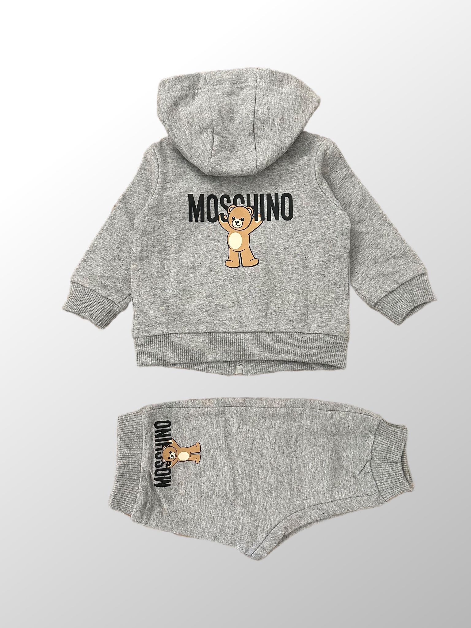 COMPLETO MOSCHINO