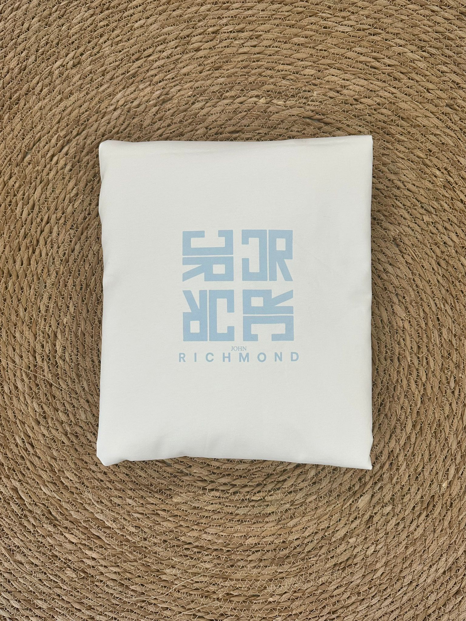 COPERTINA RICHMOND